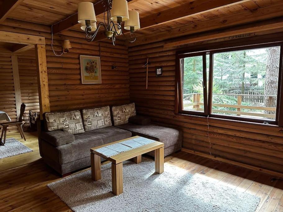Lesna Nad Jeziorem Gim Na Mazurach Holiday home Teerau